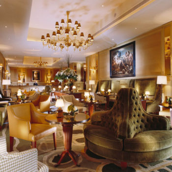 Il Salotto Lobby Area